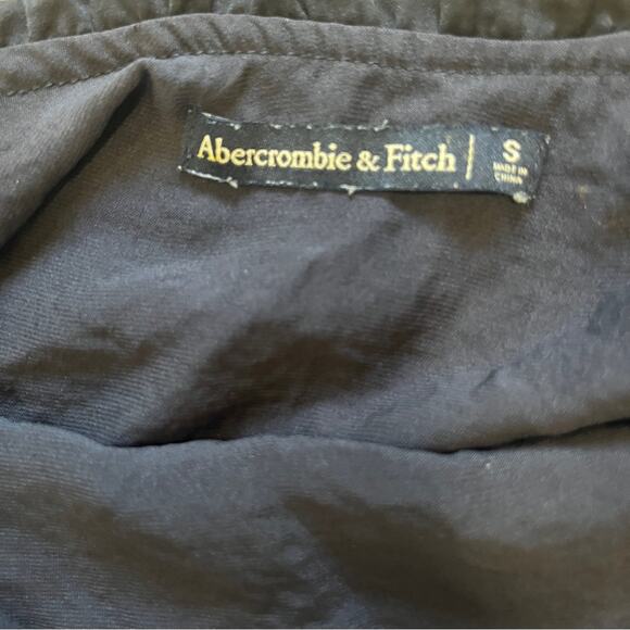 Abercrombie & Fitch Navy Camisole Top Womens Small Soft Girl Dainty Coastal Work - Picture 6 of 8